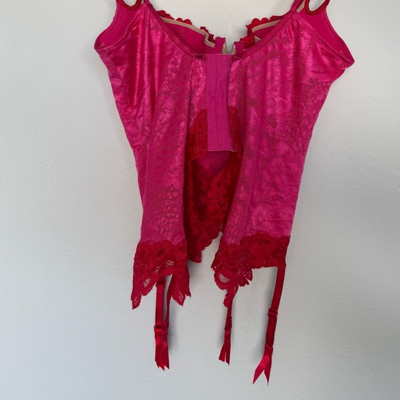 Victoria's Secret Red + Pink Lace Bustier with Straps - Picture 3 of 5
